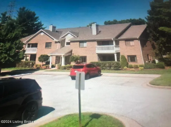 10500 McMeekin Ln Unit 208, Louisville, KY 40223