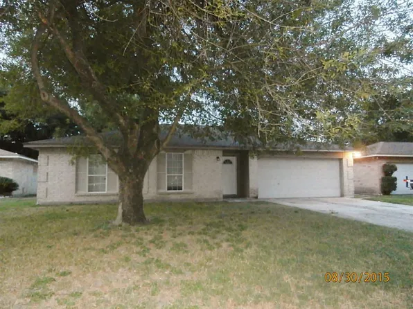 2406 Ridge Hollow Dr, Houston, TX 77067