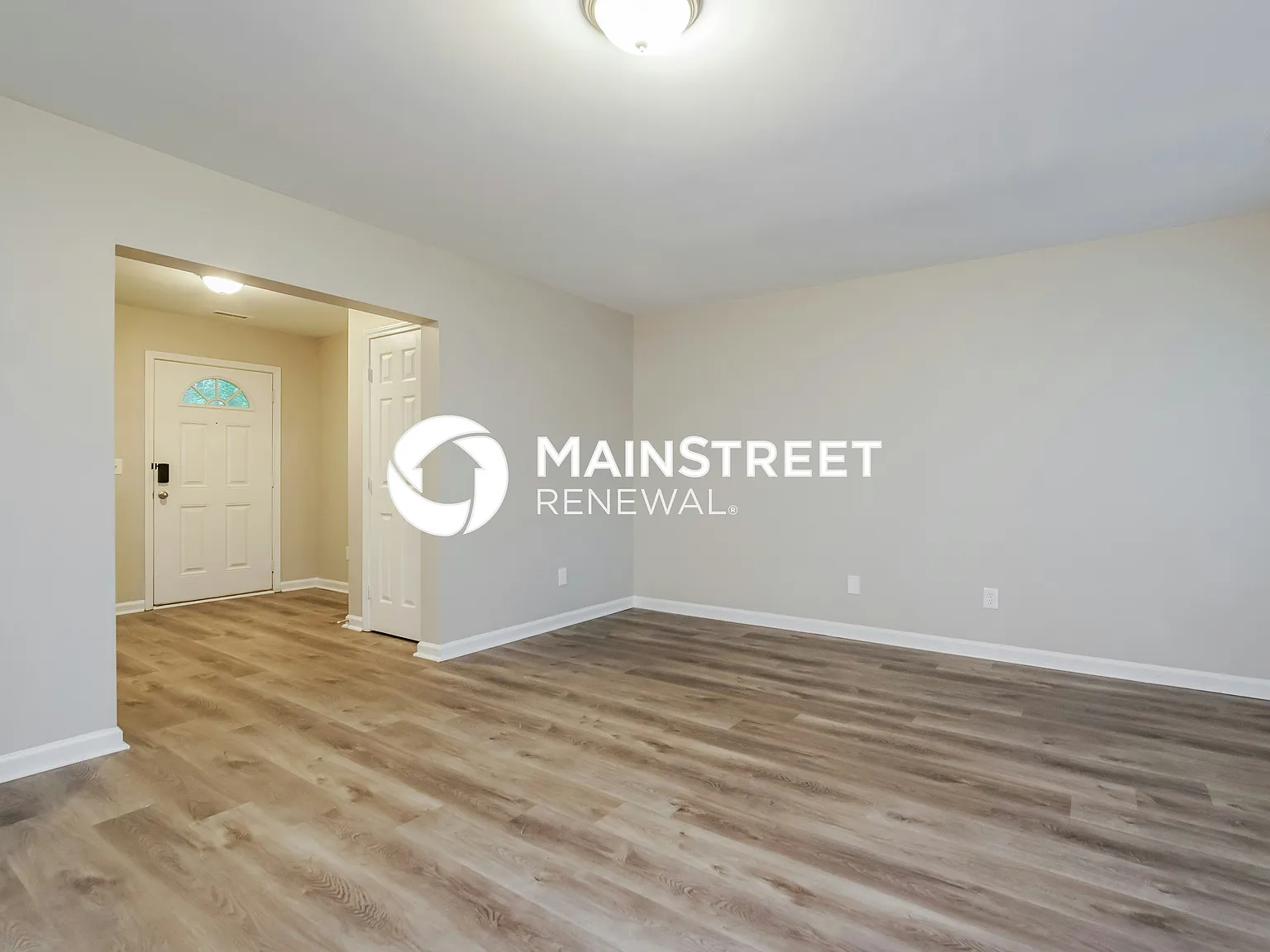 5828 Weddington Rd — Photo 3