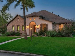 668 Edgewood Dr, Montgomery, TX 77356