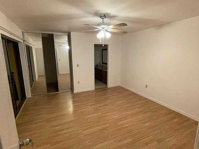 5252 Middle Ct #103 — Photo 14
