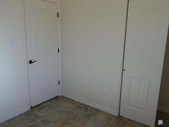 4th image of 4015 E San Gabriel St