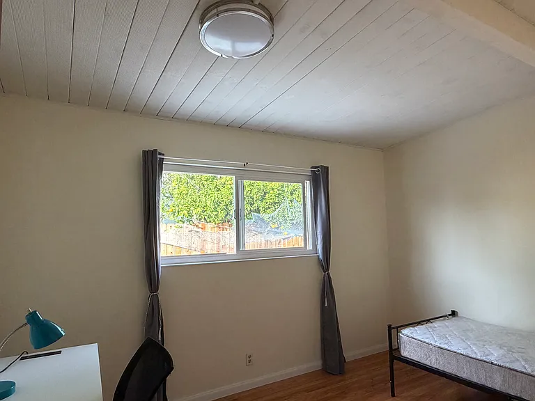 36676 Dugan Ct — Photo 11