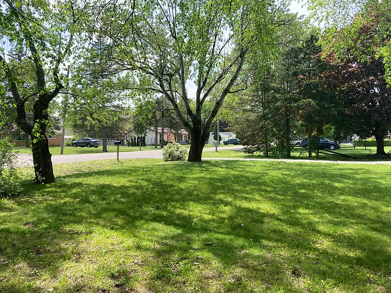 7101 Reber Dr — Photo 22