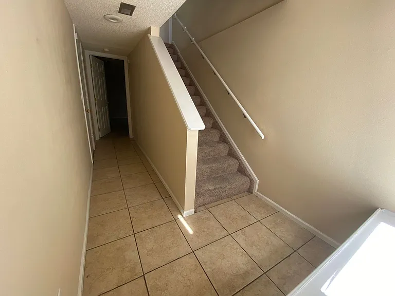 4120 Autumn Heights Dr #F — Photo 21