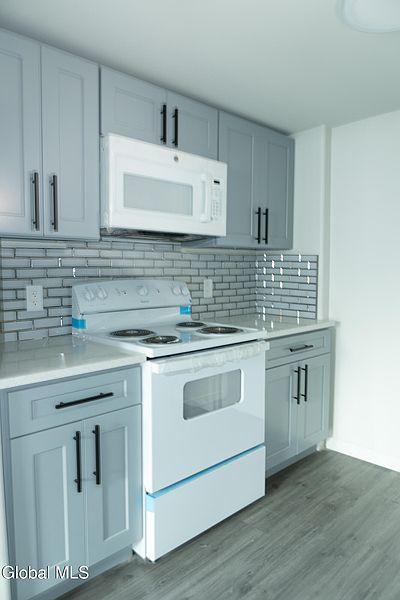 3rd image of 311 Craig Street