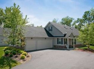 10536 Mississippi Cir N, Brooklyn Park, MN 55443