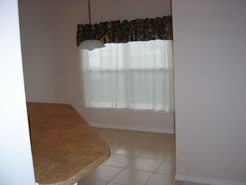 5th image of 458 Kehoe Blvd