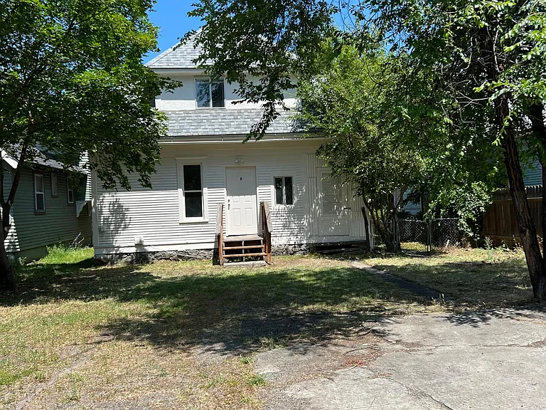 1317 W Augusta Ave #2 — Photo 3