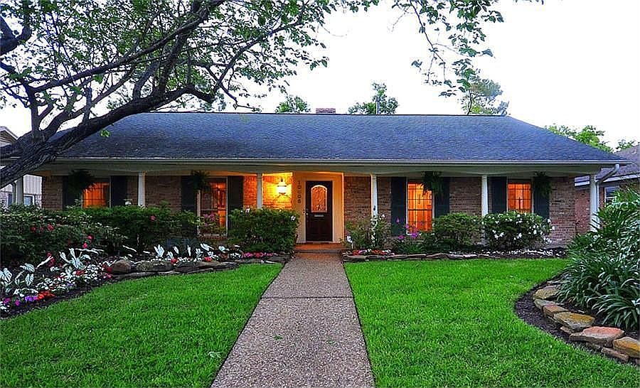 1st image of 10606 Candlewood Dr