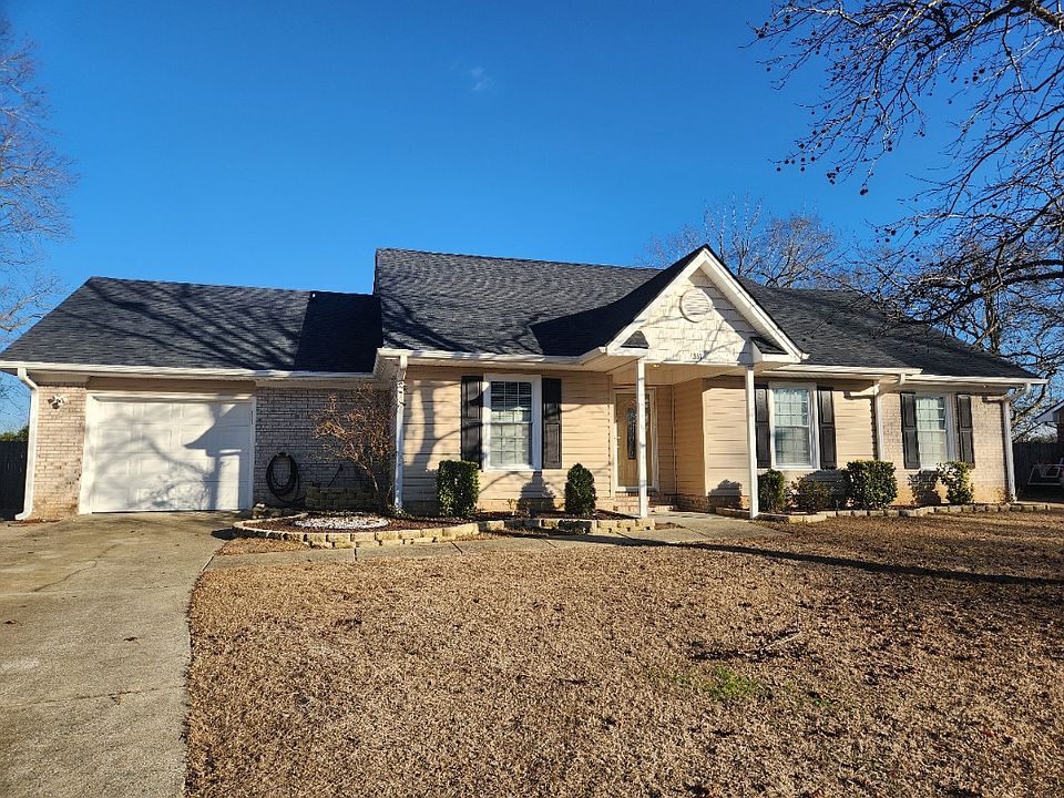 1st image of 331 Woodberry Cir