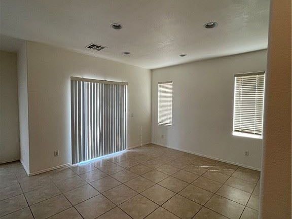 3rd image of 7960 Tolbooth St
