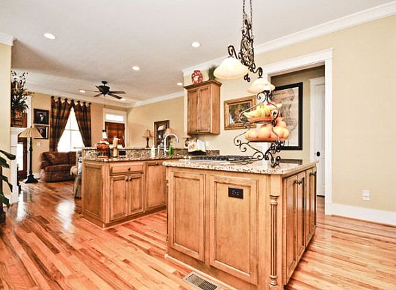 2nd image of 47 Crystal Lake Dr