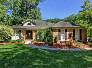 201 Charter Oak Ct, Mooresville, NC 28115