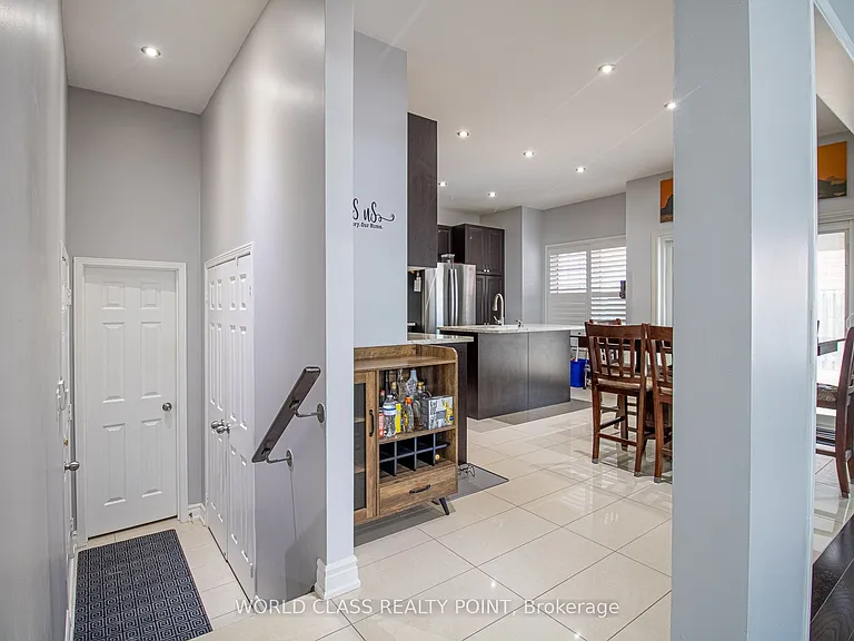67 Turnerbury Ave — Photo 16