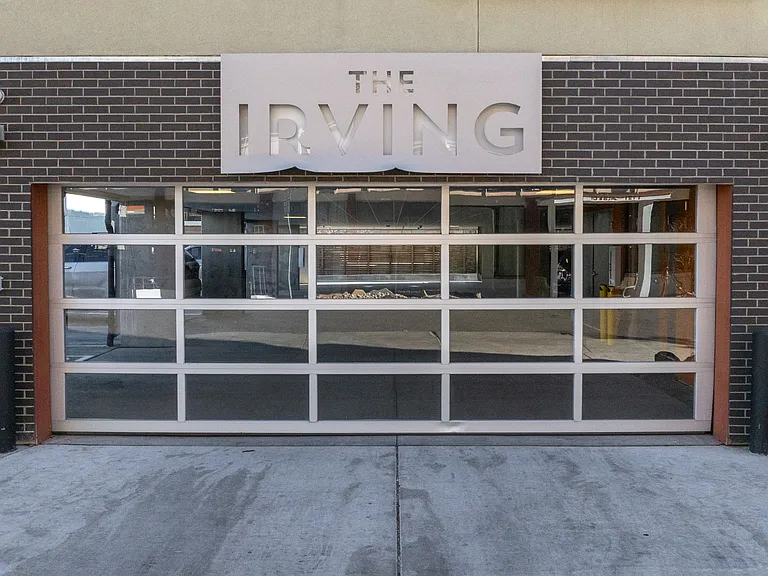 The Irving Apartments — Photo 23