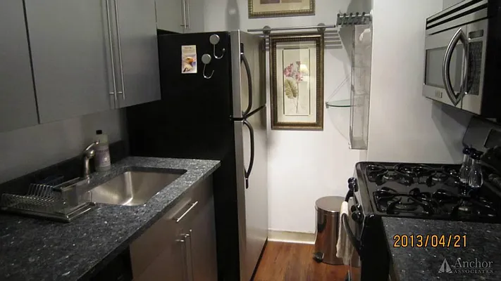 Sold by Anchor Associates | media 4