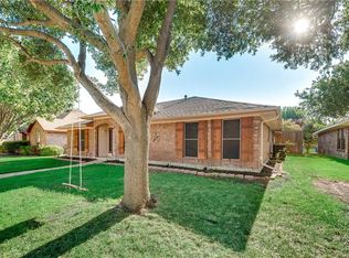 6213 Acapulco Dr, Rowlett, TX 75089