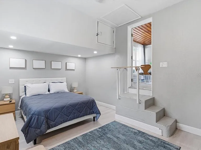 1009 Chester Dr — Photo 26