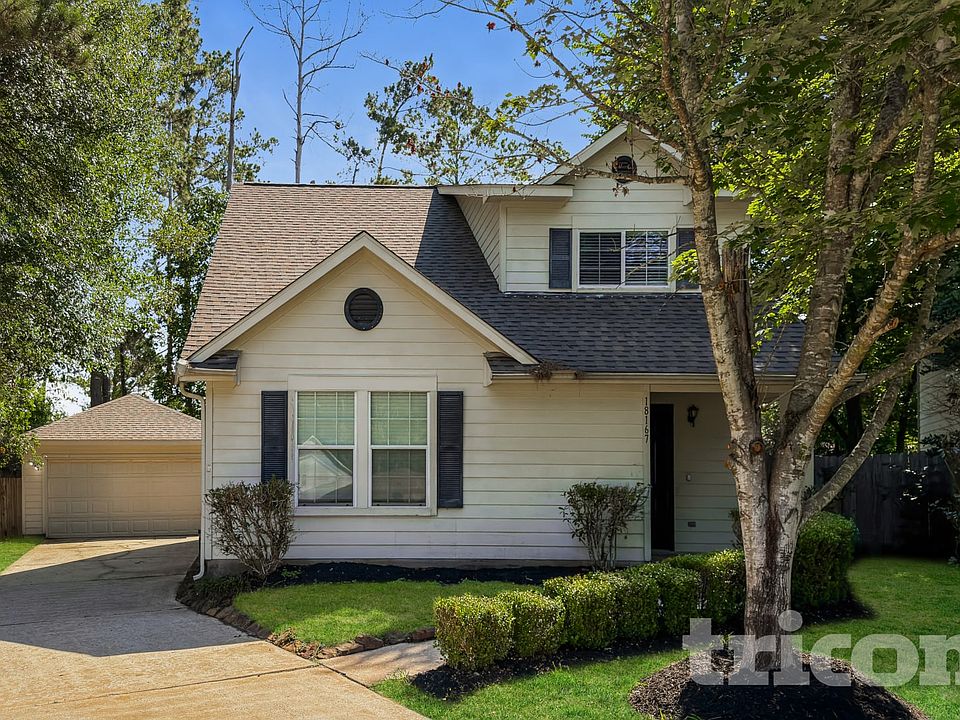 1st image of 18167 Woodsdale Ct