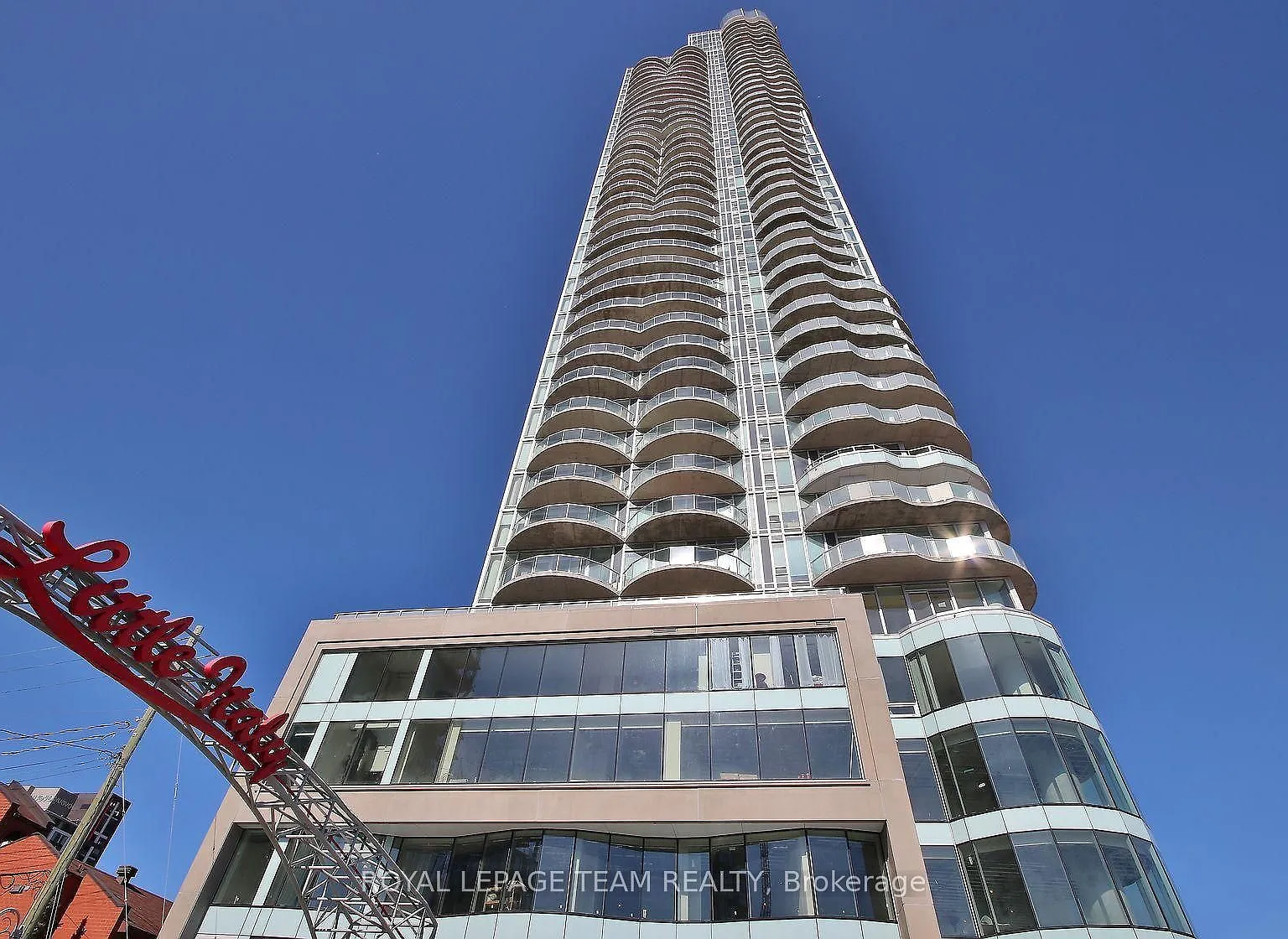 1 bed, $2,450 — Photo 1