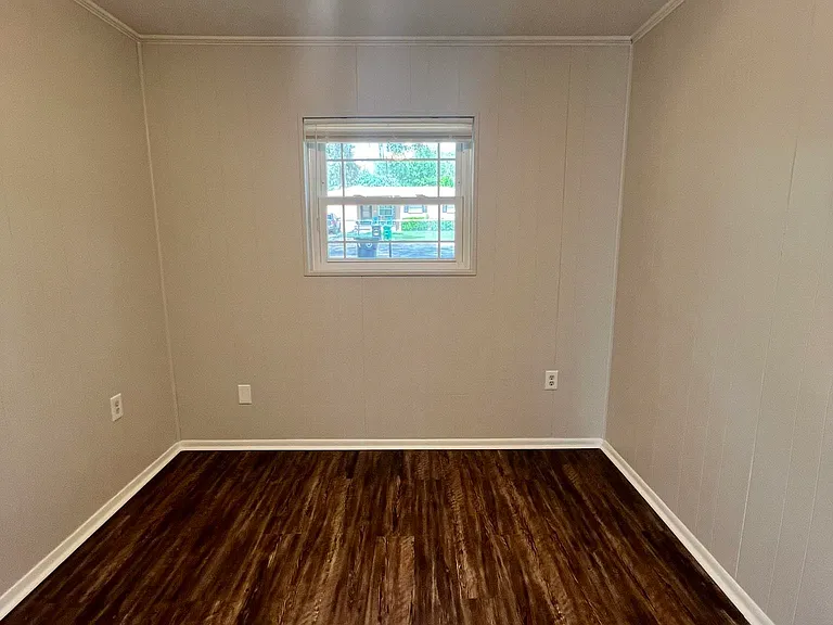2613 Rippee Rd — Photo 10