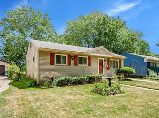 21856 La Salle Ave, Warren, MI 48089