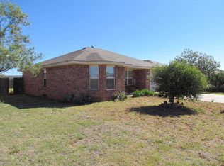 1438 77th St, Lubbock, TX 79423