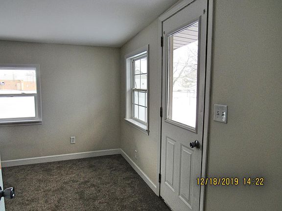 5th image of 4838 Barlow Dr