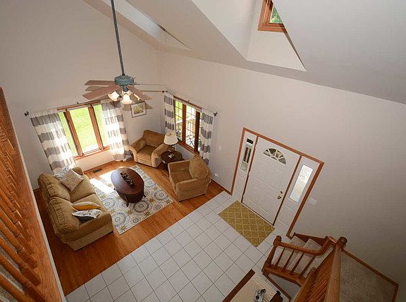 4th image of 12862 Marian Dr