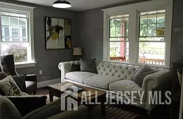 272 Lake Ave — Photo 37
