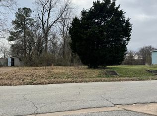 418 Berry St, Jackson, TN 38301