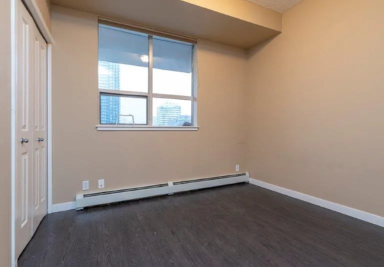 1053 10th St SW #602 — Photo 15