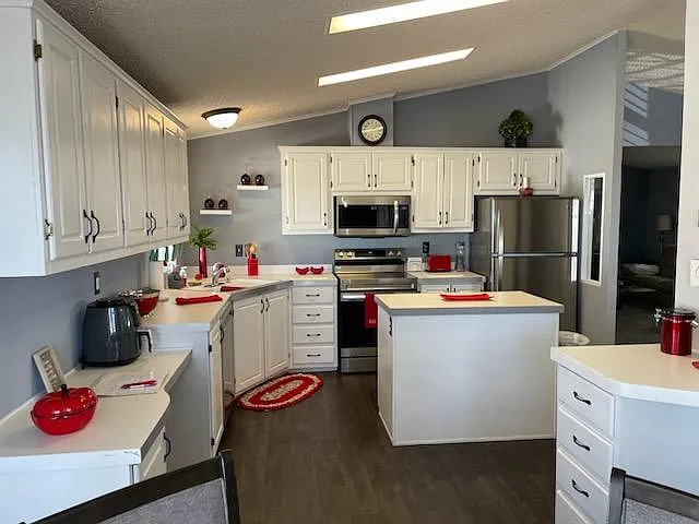 7807 E Main St — Photo 3