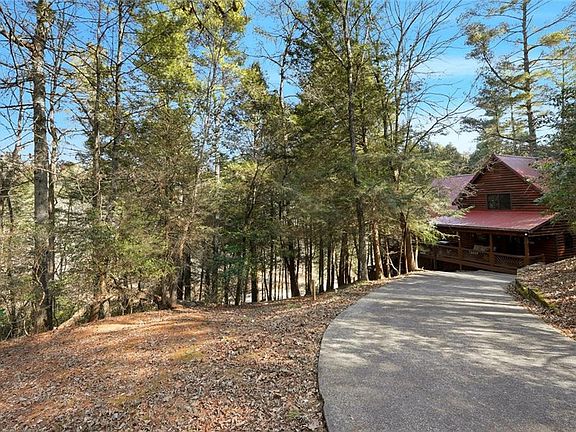 2nd image of 834 Indian Cave Rd