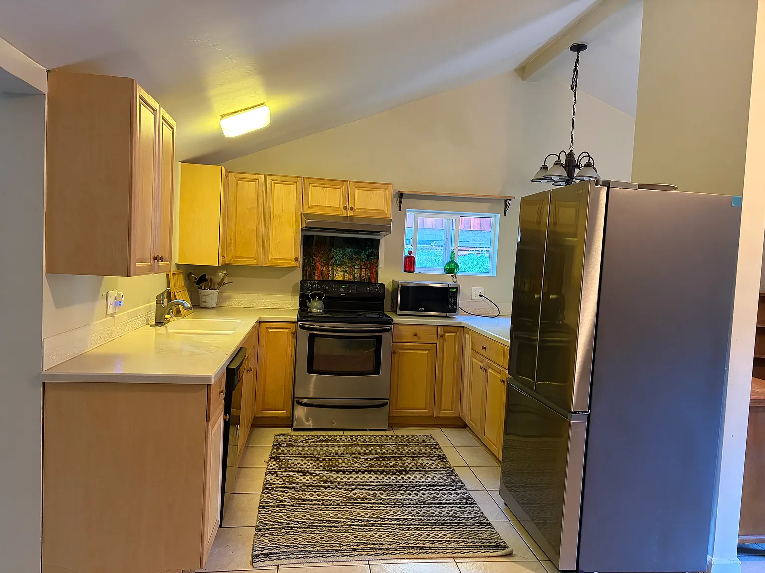 2 bed, 935 sqft, $2,400 — Photo 3