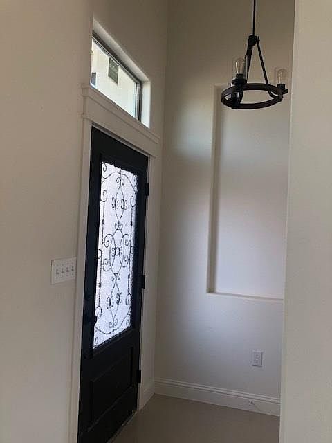 1st image of 2910 Tehuacan Dr