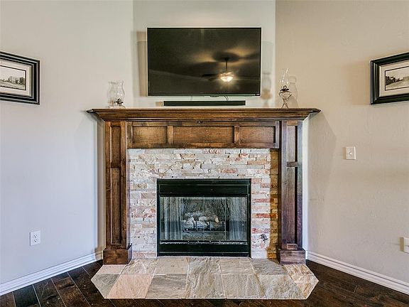 4th image of 9608 Wessex Dr