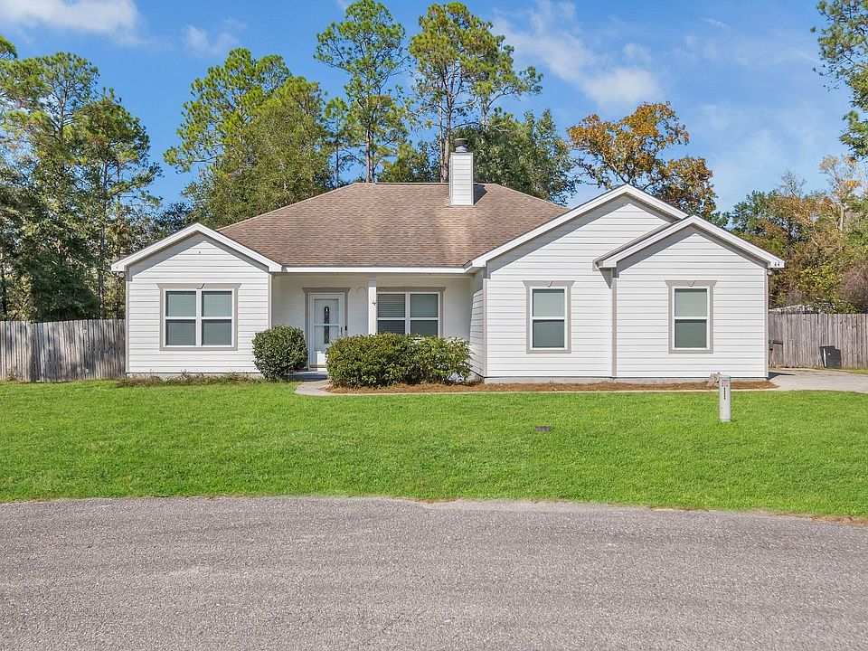 1st image of 44 Evergreen Dr