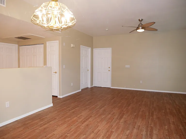 9303 Gilcrease Ave #1172 — Photo 3