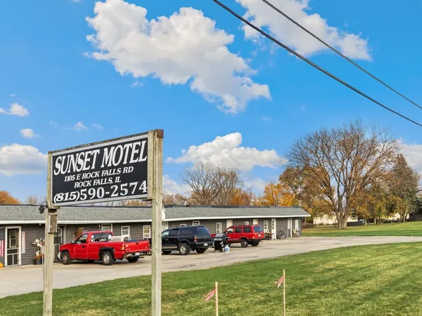 1103 E Rock Falls Rd, Rock Falls, IL 61071