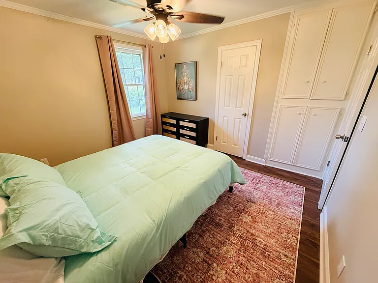 416 Poplar St — Photo 46