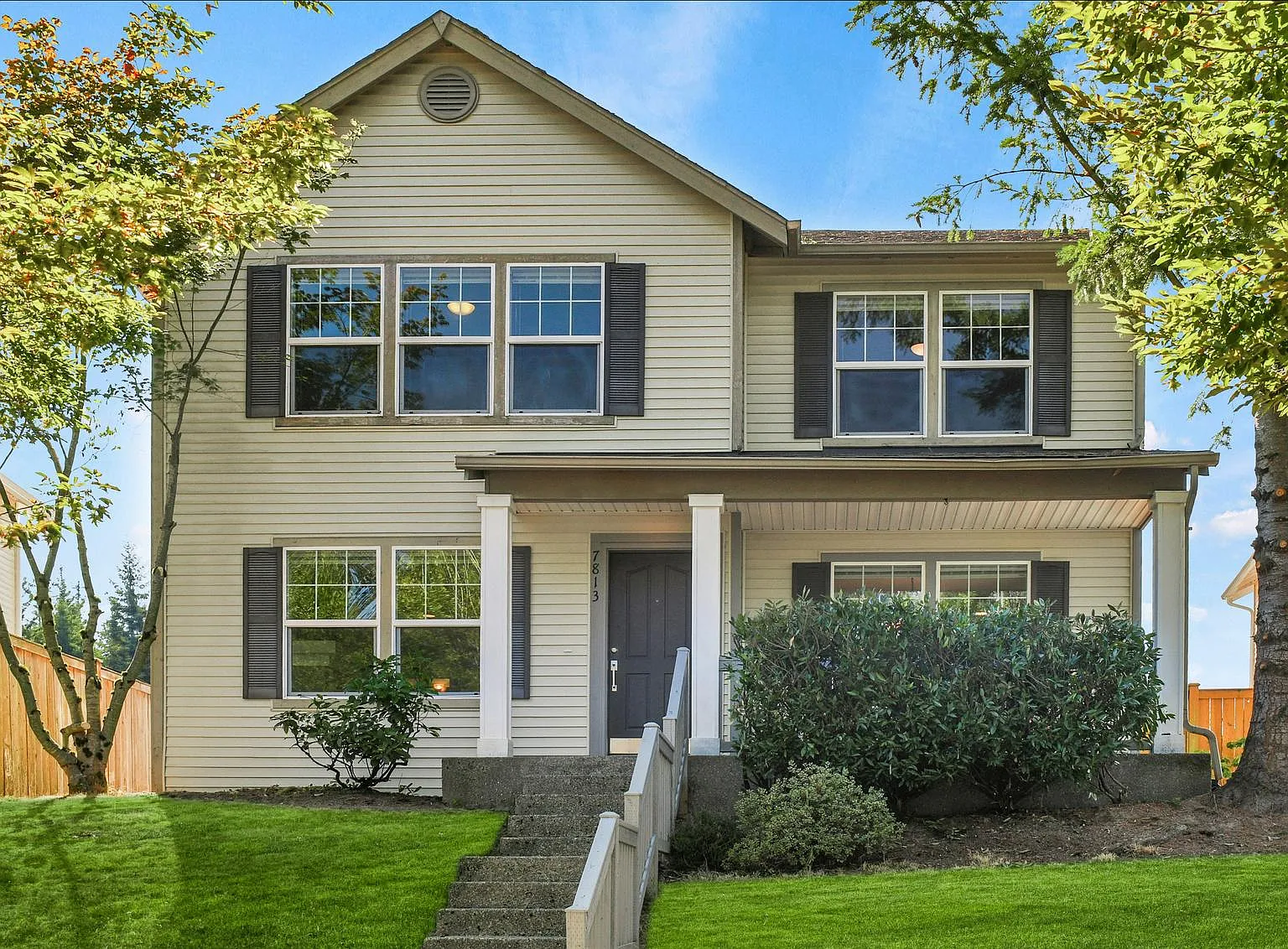 3 bed, 2.5 bath, 2230 sqft, $3,775 — Photo 1