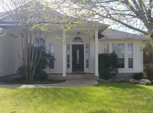 126 Kathryn Cv, San Marcos, TX 78666