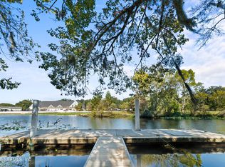 6039 Hyde Park Cir, Jacksonville, FL 32210