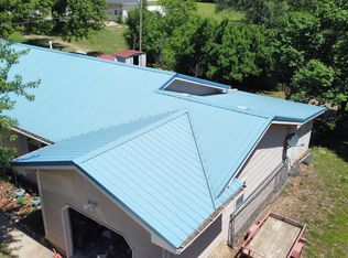 206 N Willow St, Solomon, KS 67480