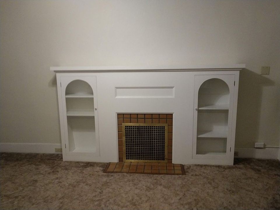 2nd image of 1019 H St APT 4