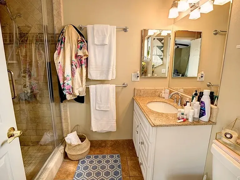 291 Hathway Ave — Photo 10
