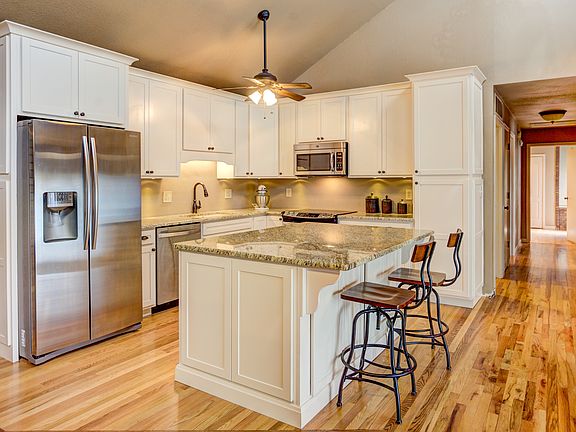 5th image of 5660 Country Heights Dr