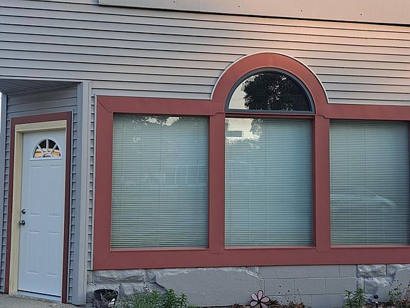 2nd image of 1702 Griswold St